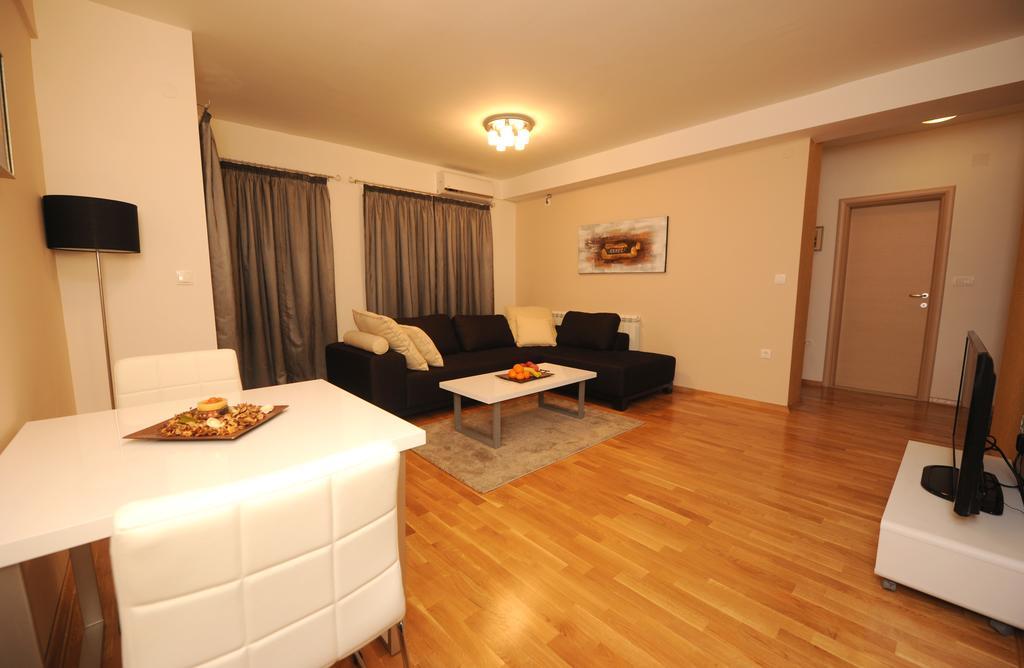Exclusive Apartments Skopje Luaran gambar